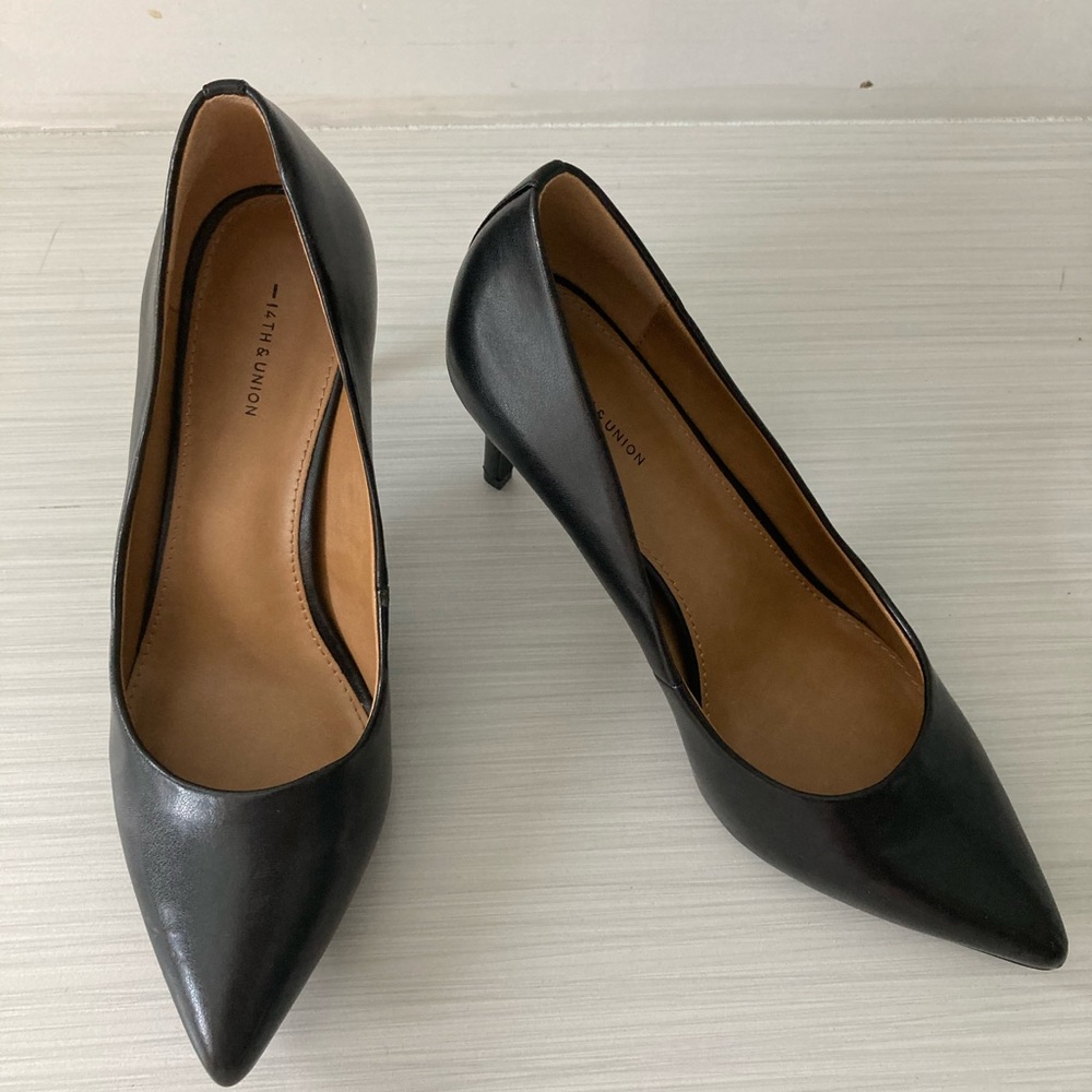Black shoes